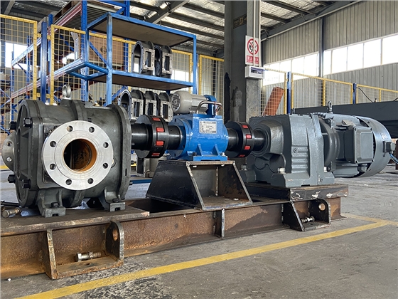 等待出廠實驗的羅德RDD50型凸輪轉子泵 等待出廠實驗的羅德RDD50型凸輪轉子泵