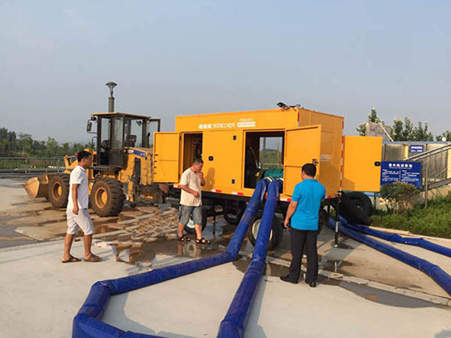 山東大暴雨,羅德移動泵車隨時待命 山東大暴雨,羅德移動泵車隨時待命