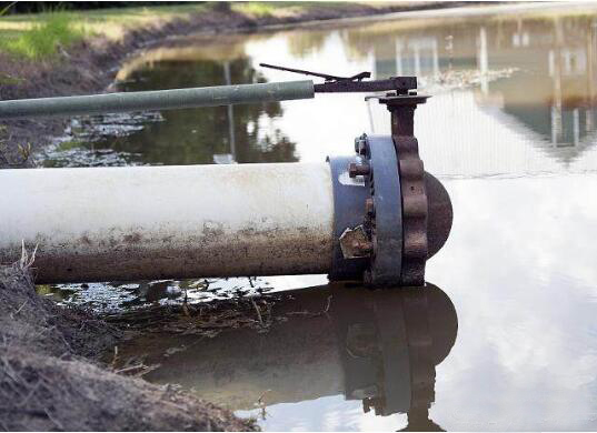 含油廢水的分離,含油廢水抽吸采用羅德耐腐蝕凸輪轉子泵 含油廢水的分離,含油廢水抽吸采用羅德耐腐蝕凸輪轉子泵