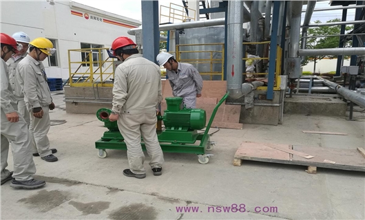 罐底污油自吸泵(移動(dòng)式) 罐底污油自吸泵(移動(dòng)式)