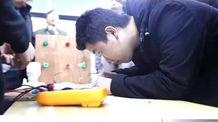 校企合作·產(chǎn)教融合之“重實操、練技能”系列主題培訓結(jié)訓啦……