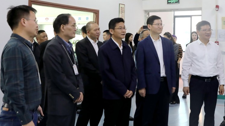 湖南省人民政府副省長、黨組成員曹志強 蒞臨炬神電子調(diào)研